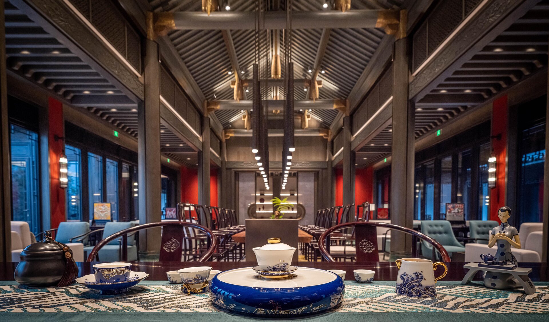 Spacious lobby bar layout showing the overall seating arrangement.